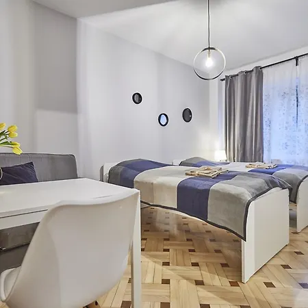 לינה וארוחת בוקר Apart Roma
